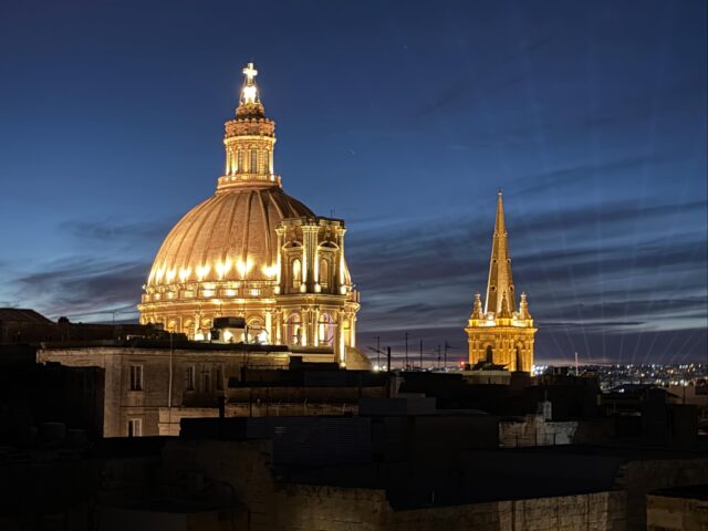 It’s another gorgeous evening in Valletta. Wish you were here! #vallettamalta #valletta #malta